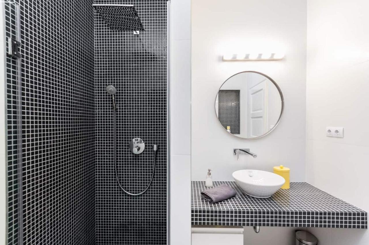 Bpr Sophisticated Astoria Suite With Balcony Budapest Luaran gambar