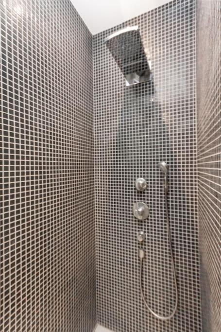 Bpr Sophisticated Astoria Suite With Balcony Budapest Luaran gambar