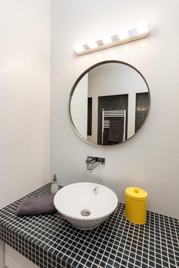 Bpr Sophisticated Astoria Suite With Balcony Budapest Luaran gambar